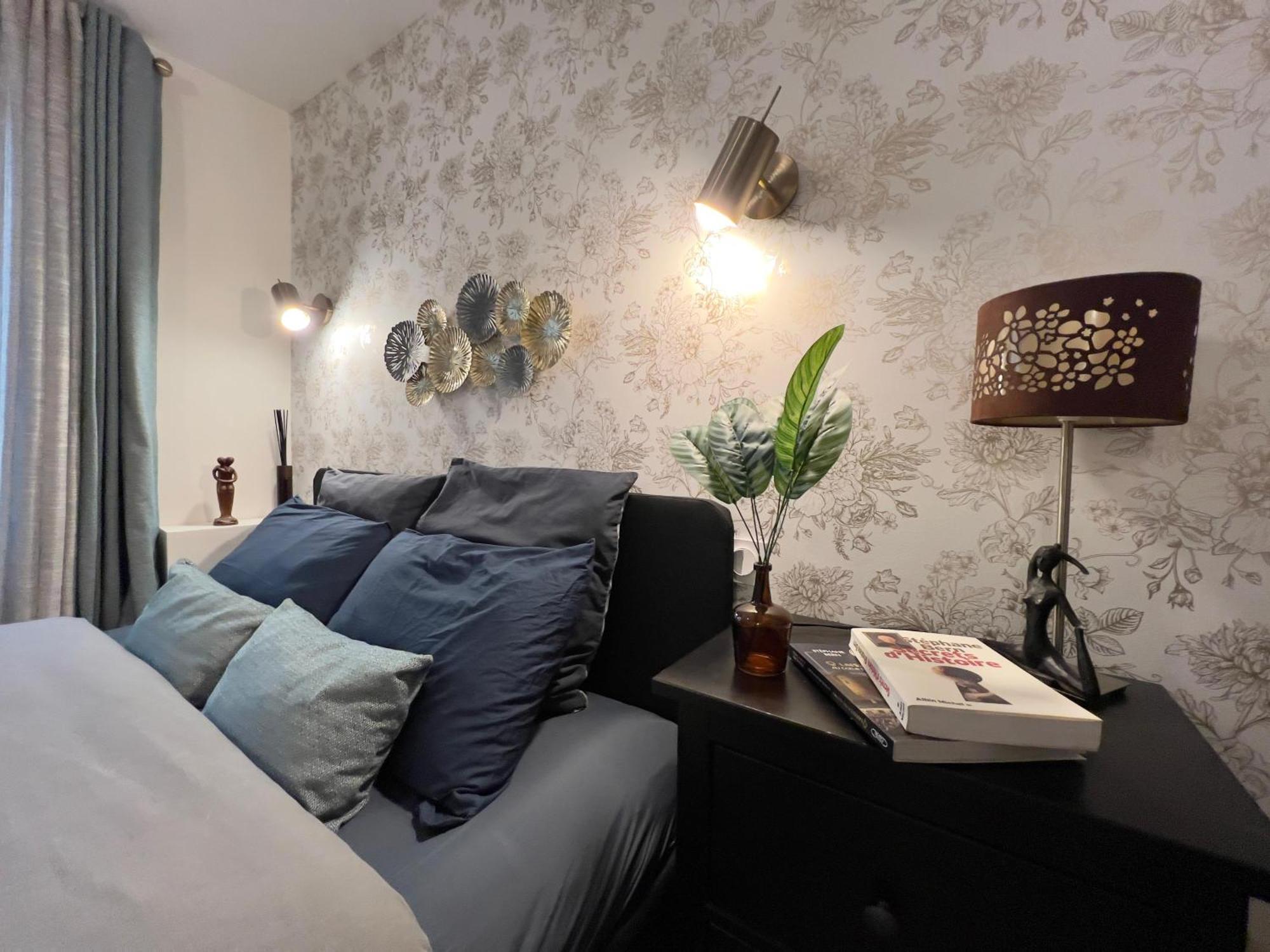La Cloche Doree, Parking, 3 Etoiles, En Plein Coeur De Appartement Fontainebleau